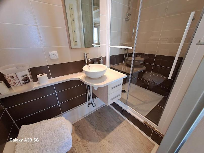 Chez Christine Et Fabrice Apartamento Font-Romeu-Odeillo-Via Exterior foto